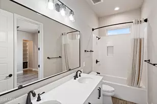 10136 W Hatfield Rd, Peoria, AZ 85383 - Photo 43