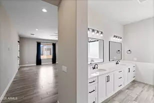 10136 W Hatfield Rd, Peoria, AZ 85383 - Photo 27
