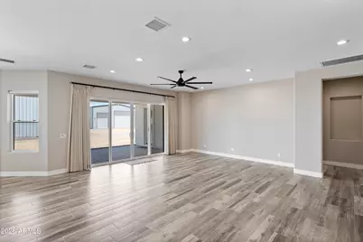 10136 W Hatfield Road, Peoria, AZ 85383 - Photo 13