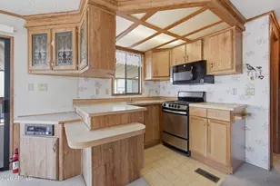 17200 W Bell Rd, Surprise, AZ 85374 - Photo 11