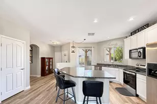 8931 W St John Rd, Peoria, AZ 85382 - Photo 3