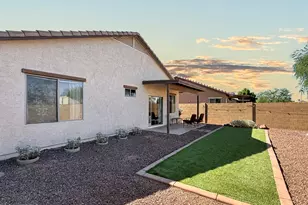 8931 W St John Rd, Peoria, AZ 85382 - Photo 17