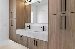 8331 E Mariposa Dr, Scottsdale, AZ 85251 - Photo 43