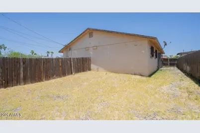 511 N Brown Avenue, Casa Grande, AZ 85122 - Photo 11