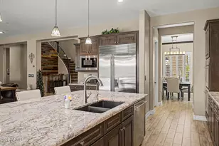 2207 E Lindrick Dr, Gilbert, AZ 85298 - Photo 11