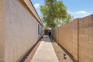 1046 N San Benito Dr, Gilbert, AZ 85234 - Photo 37