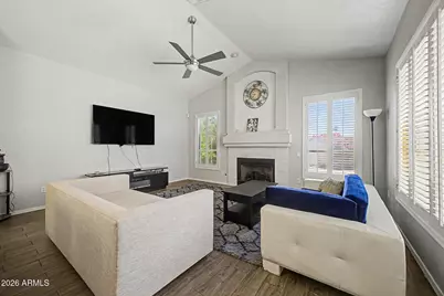 725 W Beverly Lane, Phoenix, AZ 85023 - Photo 11
