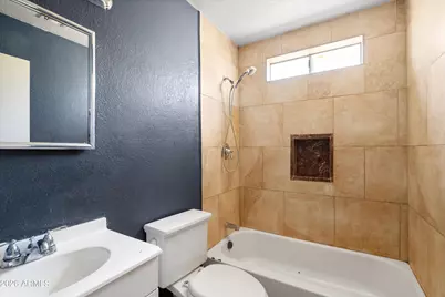 21701 W Griffin Avenue, Wittmann, AZ 85361 - Photo 13