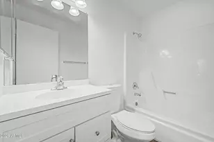 4756 W Rose Ln, Glendale, AZ 85301 - Photo 17