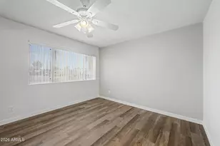 4756 W Rose Ln, Glendale, AZ 85301 - Photo 11