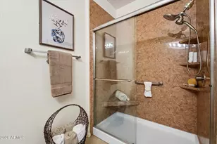 7401 W Arrowhead Clubhouse Dr, Glendale, AZ 85308 - Photo 25