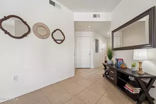 7401 W Arrowhead Clubhouse Dr, Glendale, AZ 85308 - Photo 11