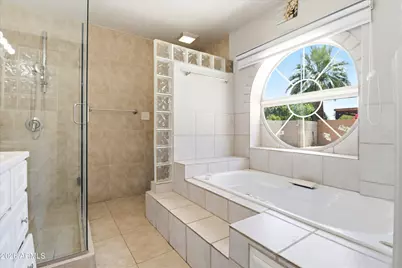 4601 W Golden Lane, Glendale, AZ 85302 - Photo 17