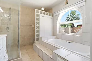 4601 W Golden Ln, Glendale, AZ 85302 - Photo 17