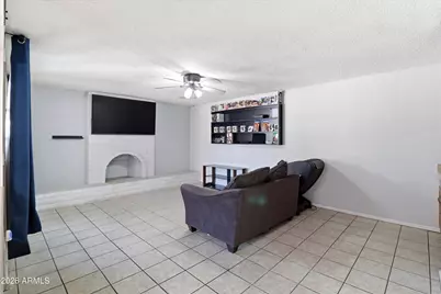 4601 W Golden Lane, Glendale, AZ 85302 - Photo 7