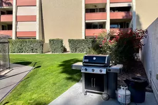 7625 E Camelback Rd, Scottsdale, AZ 85251 - Photo 17