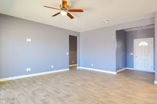 11001 W Benito Dr, Arizona City, AZ 85123 - Photo 9
