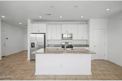 8821 W Agora Lane, Tolleson, AZ 85353 - Photo 9