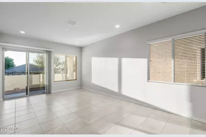20118 N 267th Drive, Buckeye, AZ 85396 - Photo 7