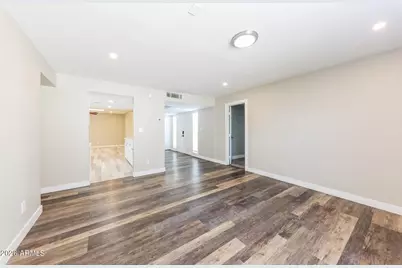 10215 N 35th Drive, Phoenix, AZ 85051 - Photo 15