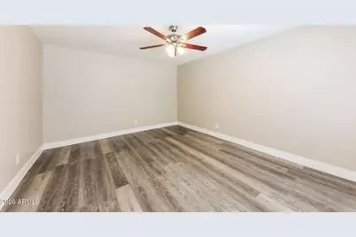 10215 N 35th Drive, Phoenix, AZ 85051 - Photo 7