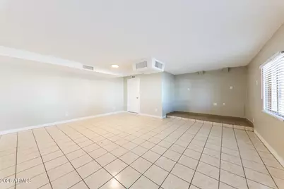 10215 N 35th Drive, Phoenix, AZ 85051 - Photo 5