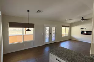11303 W Lawrence Ln, Peoria, AZ 85345 - Photo 5