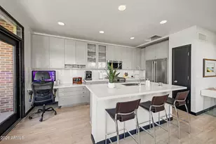 914 E Osborn Rd, Phoenix, AZ 85014 - Photo 15