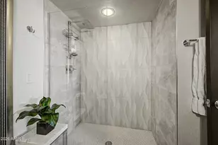 914 E Osborn Rd, Phoenix, AZ 85014 - Photo 37