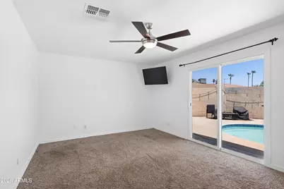 4001 S Hazelton Lane, Tempe, AZ 85282 - Photo 15