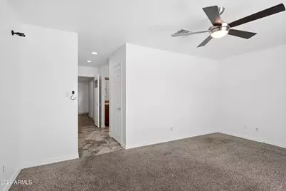 4001 S Hazelton Lane, Tempe, AZ 85282 - Photo 63
