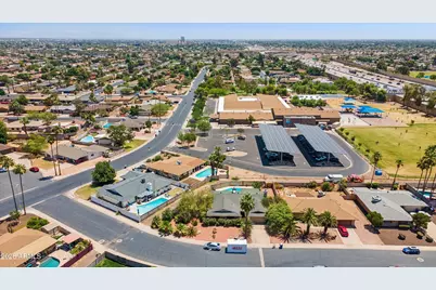 4001 S Hazelton Lane, Tempe, AZ 85282 - Photo 67
