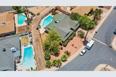 4001 S Hazelton Lane, Tempe, AZ 85282 - Photo 73