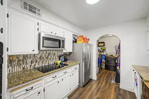 1335 E 8th St, Mesa, AZ 85203 - Photo 15