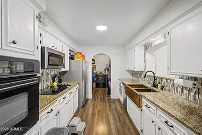1335 E 8th Street, Mesa, AZ 85203 - Photo 13