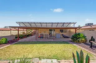 5212 E Tamblo Dr, Phoenix, AZ 85044 - Photo 25