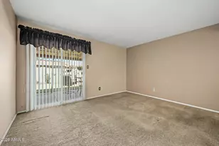 5212 E Tamblo Dr, Phoenix, AZ 85044 - Photo 15
