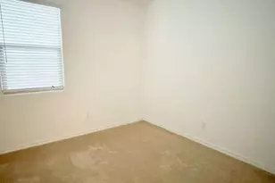 7954 W Medlock Dr, Glendale, AZ 85303 - Photo 15
