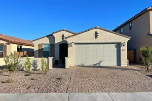7954 W Medlock Dr, Glendale, AZ 85303 - Photo 1