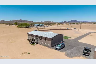 43283 W Earll Drive, Tonopah, AZ 85354 - Photo 35