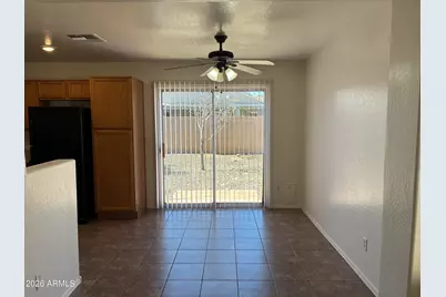 6027 W Encinas Lane, Phoenix, AZ 85043 - Photo 7