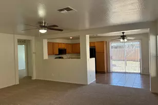 6027 W Encinas Ln, Phoenix, AZ 85043 - Photo 3