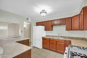 3027 W Luke Ave, Phoenix, AZ 85017 - Photo 13