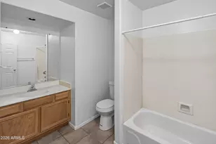 8916 W Davis Rd, Peoria, AZ 85382 - Photo 21