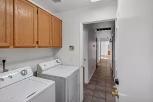 8916 W Davis Rd, Peoria, AZ 85382 - Photo 23