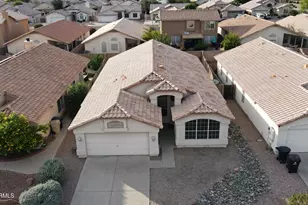 8916 W Davis Rd, Peoria, AZ 85382 - Photo 29