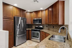 5350 E Deer Valley Dr, Phoenix, AZ 85054 - Photo 11