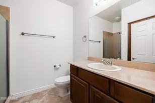 5350 E Deer Valley Dr, Phoenix, AZ 85054 - Photo 21