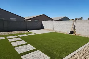 4208 S 68th Dr, Phoenix, AZ 85043 - Photo 23