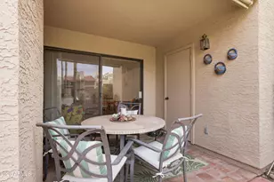 8651 E Royal Palm Rd, Scottsdale, AZ 85258 - Photo 15